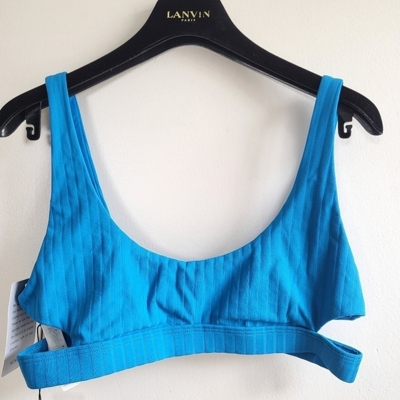 Bond Eye Heatwave Rib Crop Omo Blue Bikini Top NWT Size Medium - Picture 6 of 10